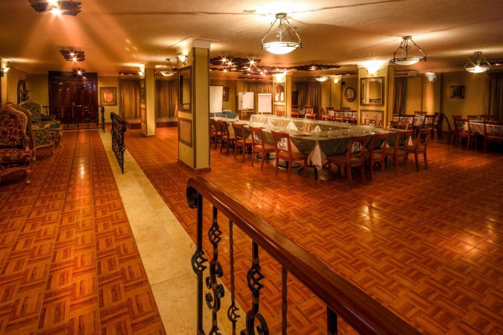 Adham Compound Hotel King Mariout Exterior photo